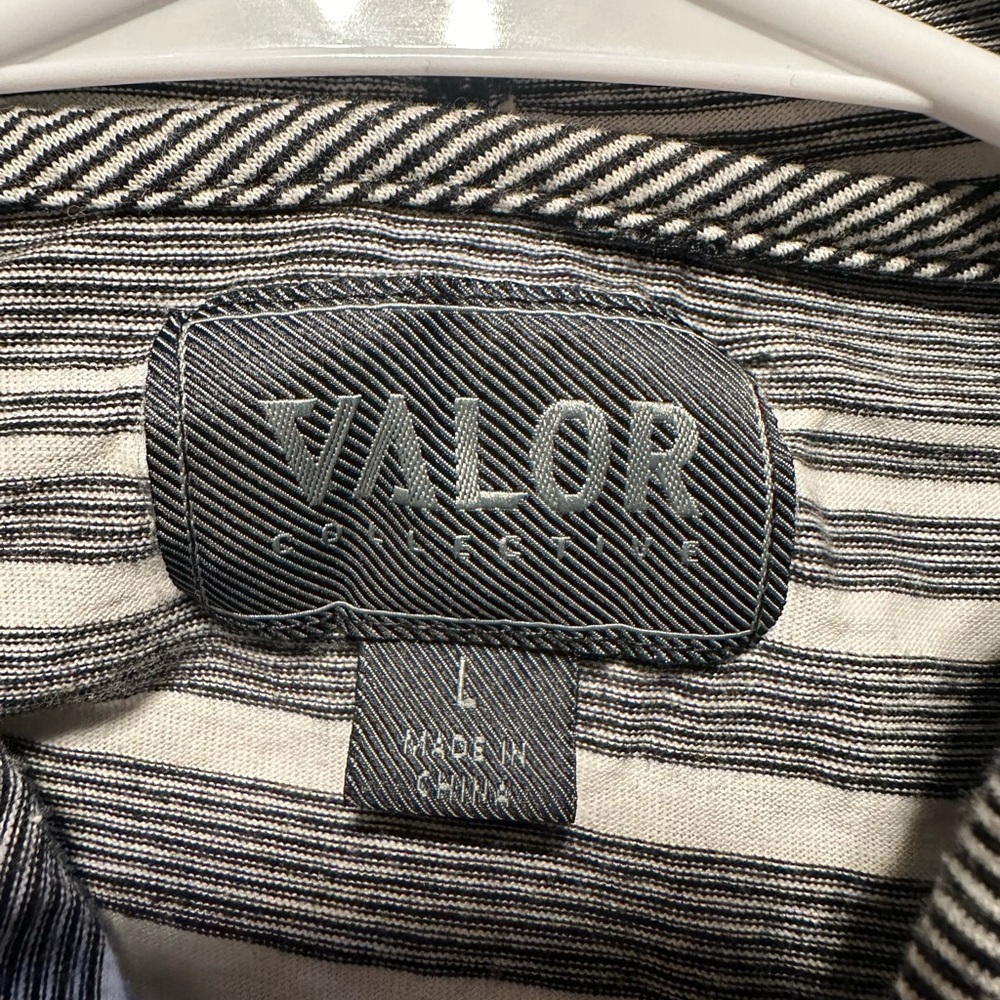 Valor - Picture 7 of 7